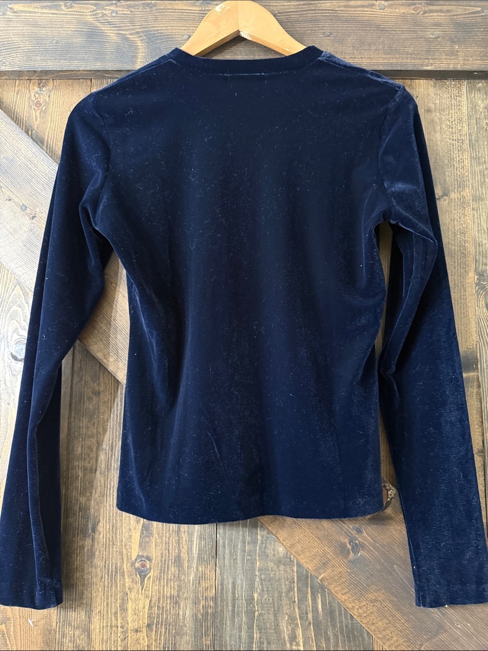 EQUIPMENT T-Shirt Velvet V-neck Long Sleeve Top - Picture 3 of 5